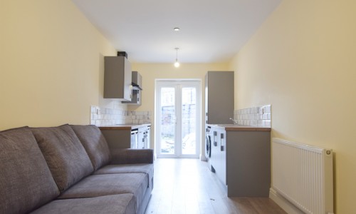 Cathays Terrace- 2 bed - Cardiff Letting Agents