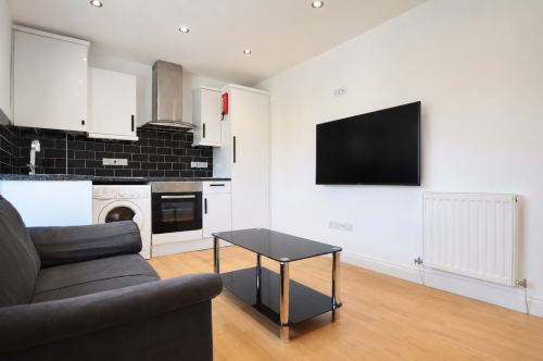 Newport Rd Flat 9 - Cardiff Letting Agents